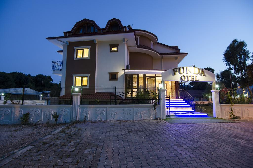 Funda Hotel Гёчек Экстерьер фото