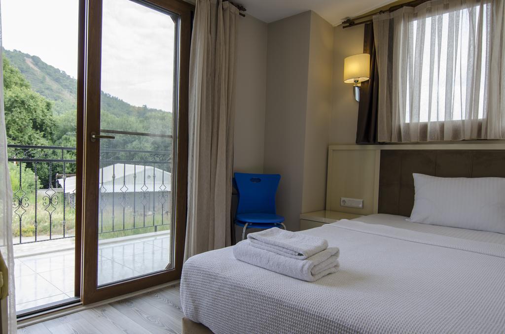 Funda Hotel Гёчек Номер фото