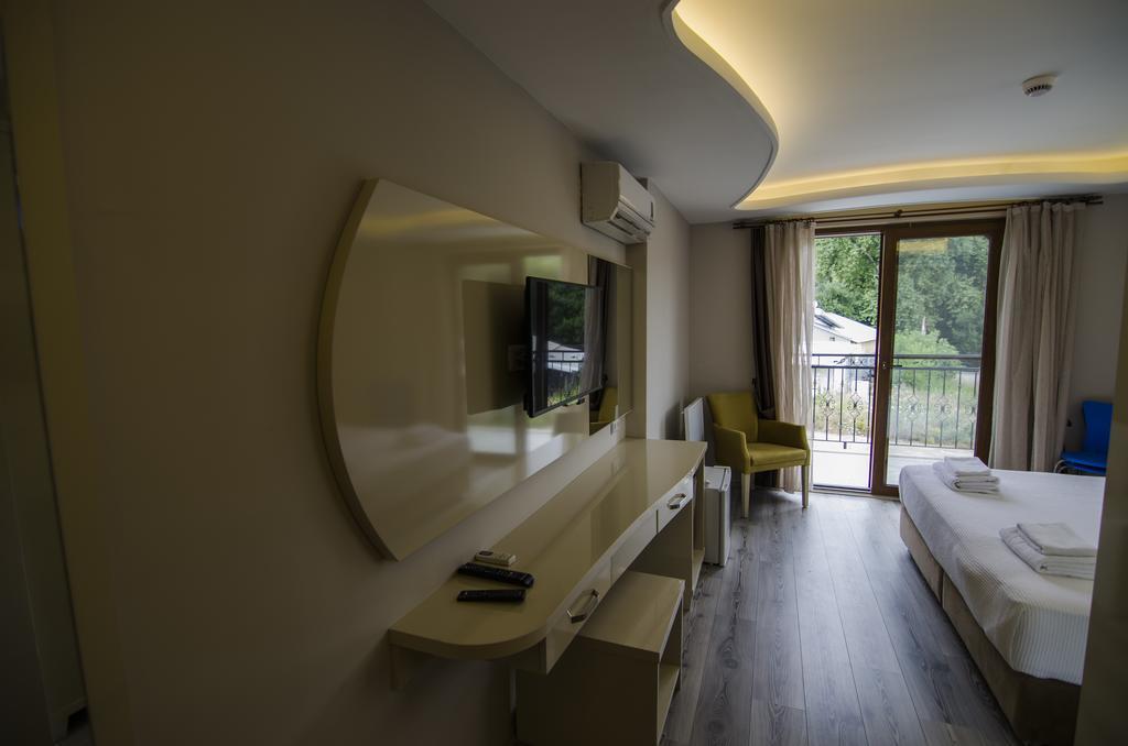Funda Hotel Гёчек Номер фото