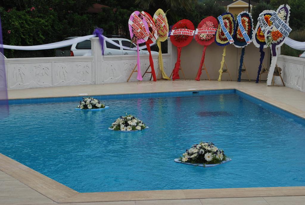 Funda Hotel Гёчек Экстерьер фото