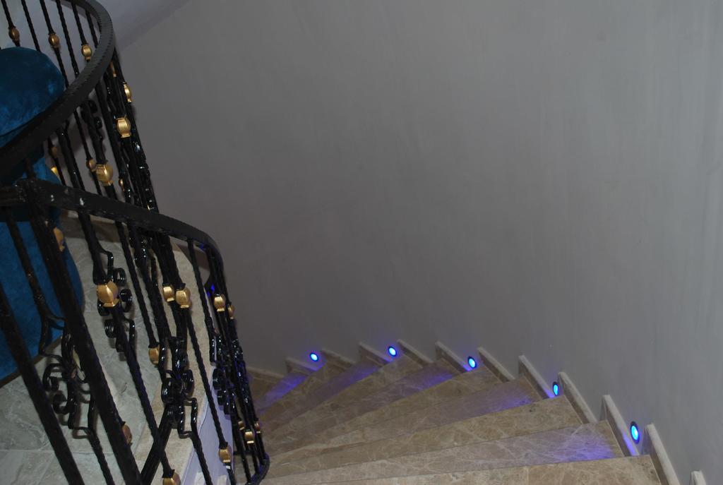 Funda Hotel Гёчек Экстерьер фото