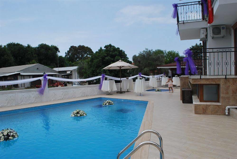 Funda Hotel Гёчек Экстерьер фото